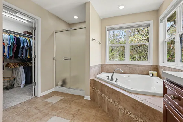 $715,000 | 4338 Trail E Drive Northeast, Ada, MI 49301