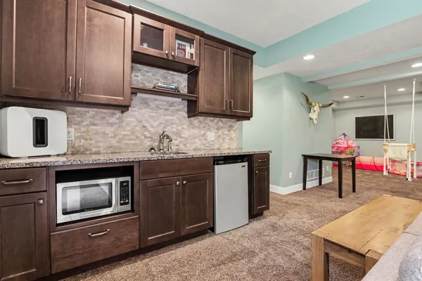 $715,000 | 4338 Trail E Drive Northeast, Ada, MI 49301