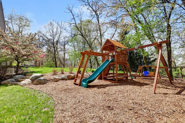 $715,000 | 4338 Trail E Drive Northeast, Ada, MI 49301