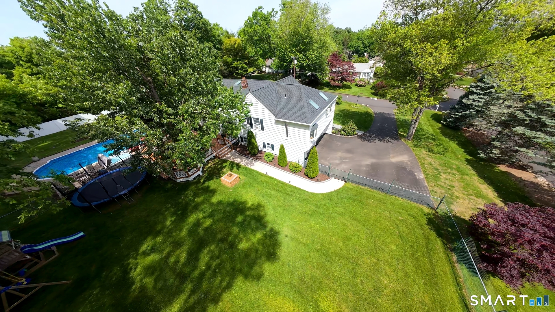 13 Pleasant Rise Circle Brookfield, CT 06804 - Photo 9 of 40 a view of a house with a yard