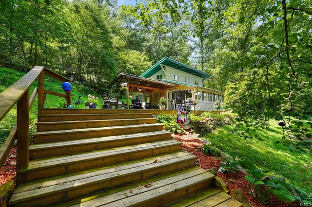 $399,000 | 3978 Highway 135, Nashville, IN 47448