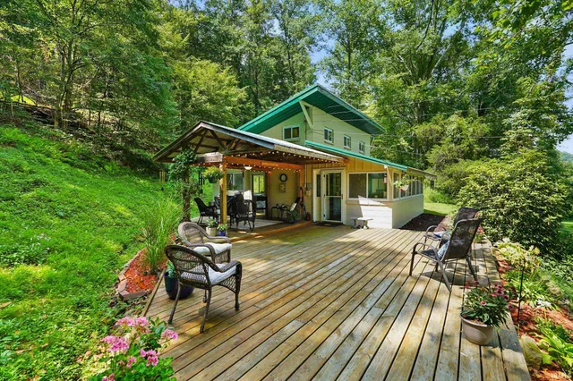 $399,000 | 3978 Highway 135, Nashville, IN 47448