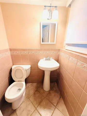 $4,500 | 137 Willard Avenue, Farmingdale, NY 11735