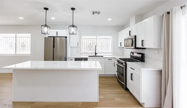 $1,745 | 661 Riata Way, Las Vegas, NV 89110
