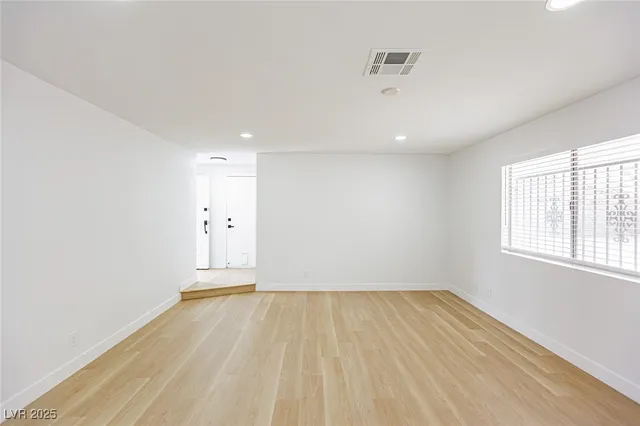 $1,745 | 661 Riata Way, Las Vegas, NV 89110