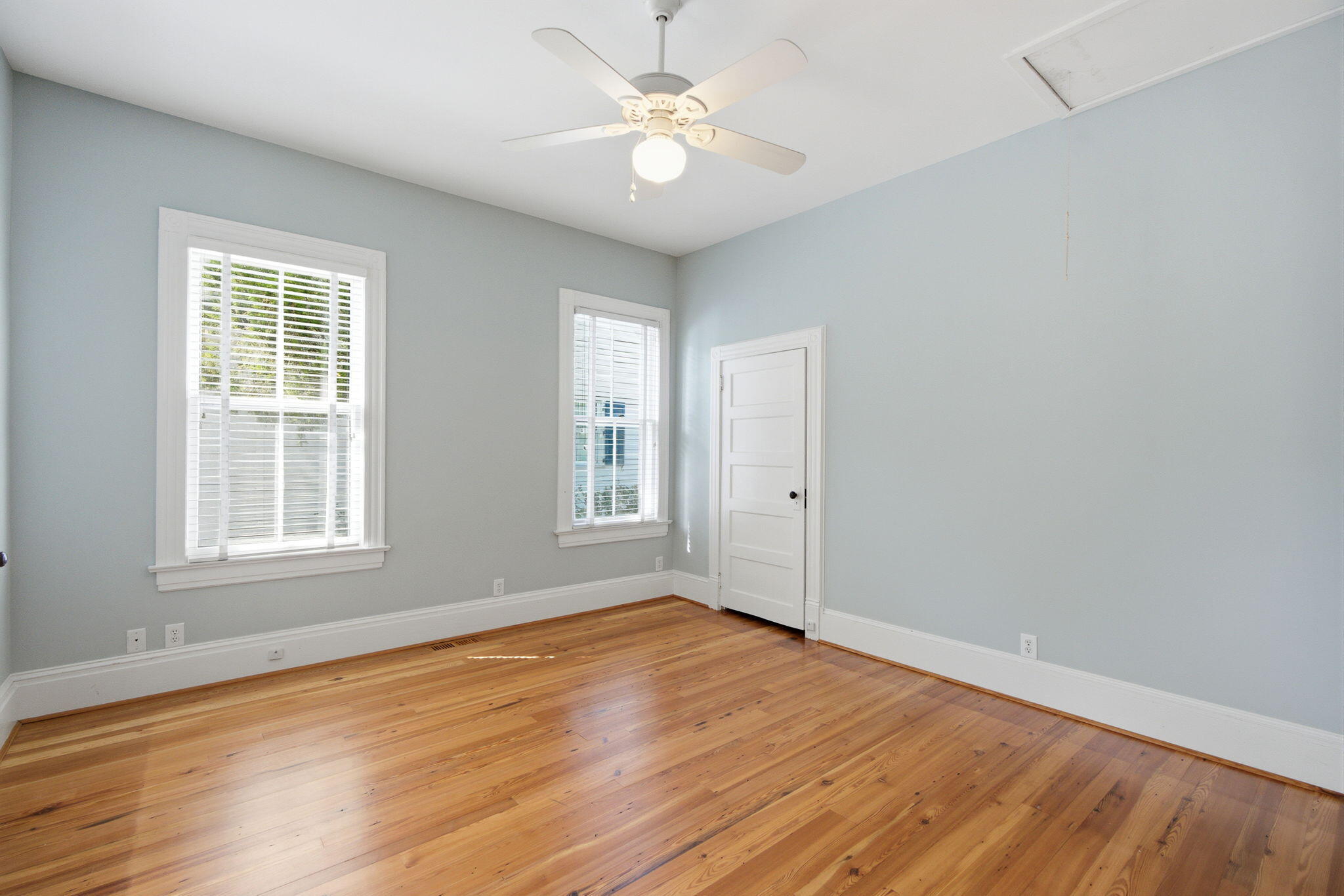 328 Bennett Street Mount Pleasant, SC 29464 - Photo 29 of 57 40-web-or-mls-DSC08288