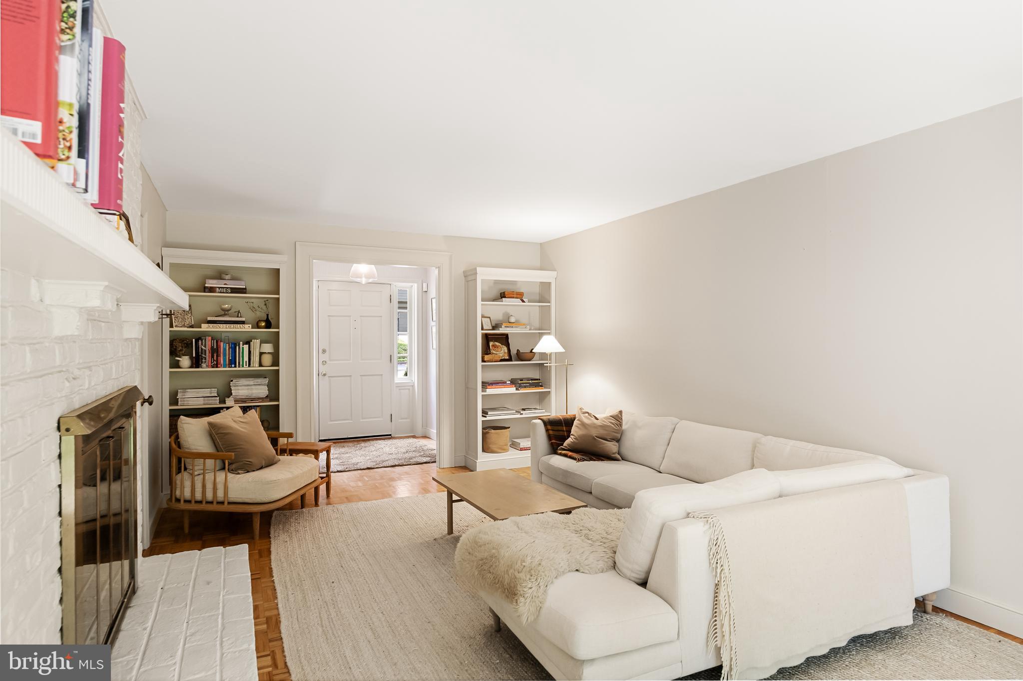 118 Barcroft Drive Cherry Hill, NJ 08034 - Photo 37 of 75 a living room with furniture and a couch