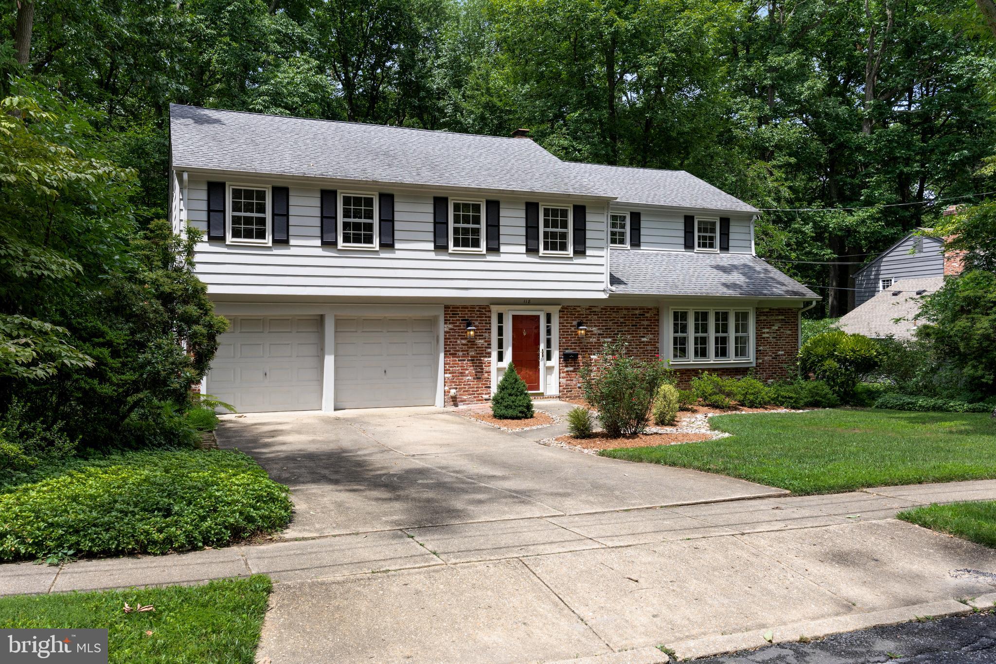 118 Barcroft Drive Cherry Hill, NJ 08034 - Photo 4 of 75 a front view of a house with a yard