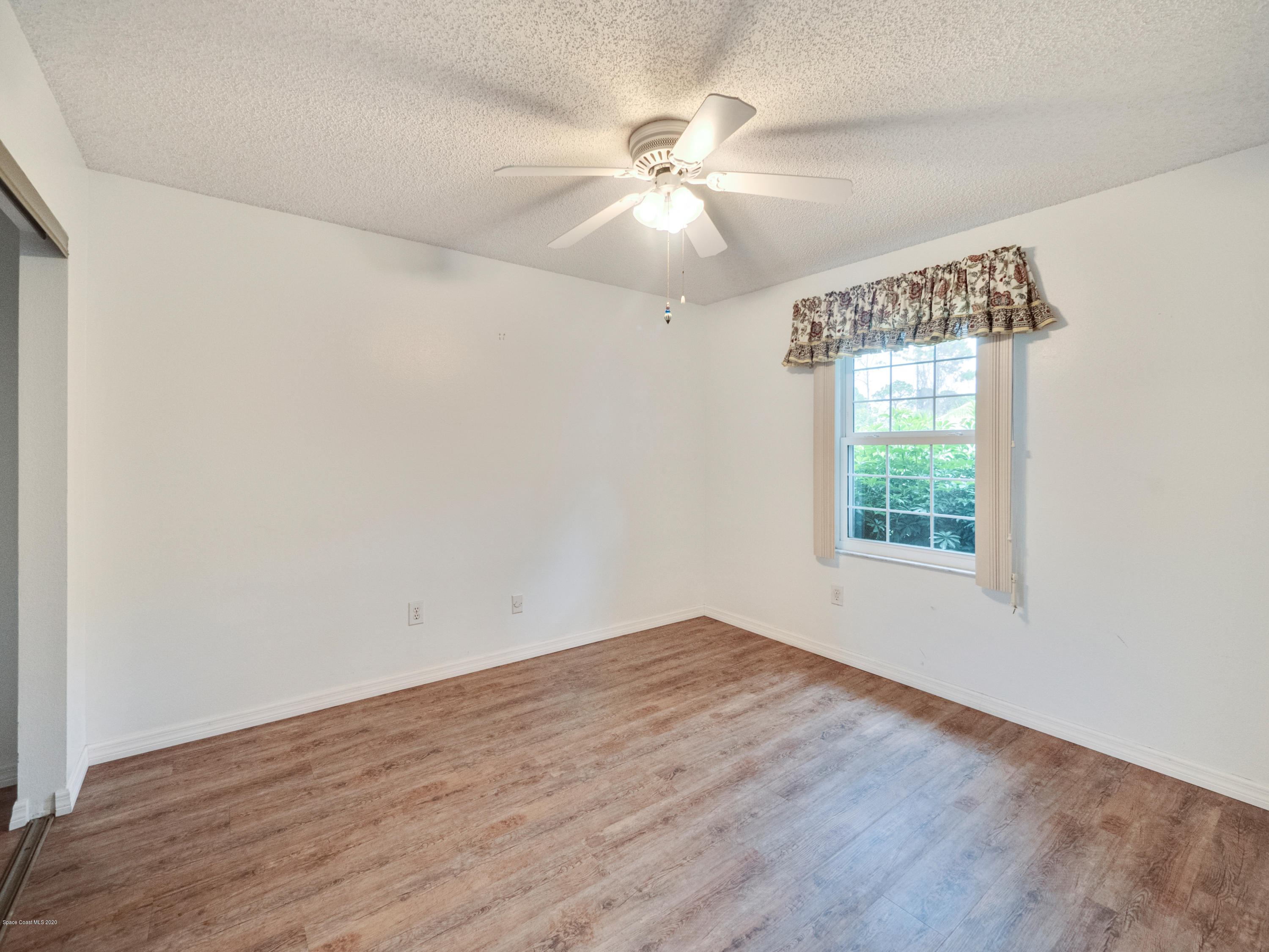 421 Raleigh Road Southeast Palm Bay, FL 32909 - Photo 18 of 25 P1430085