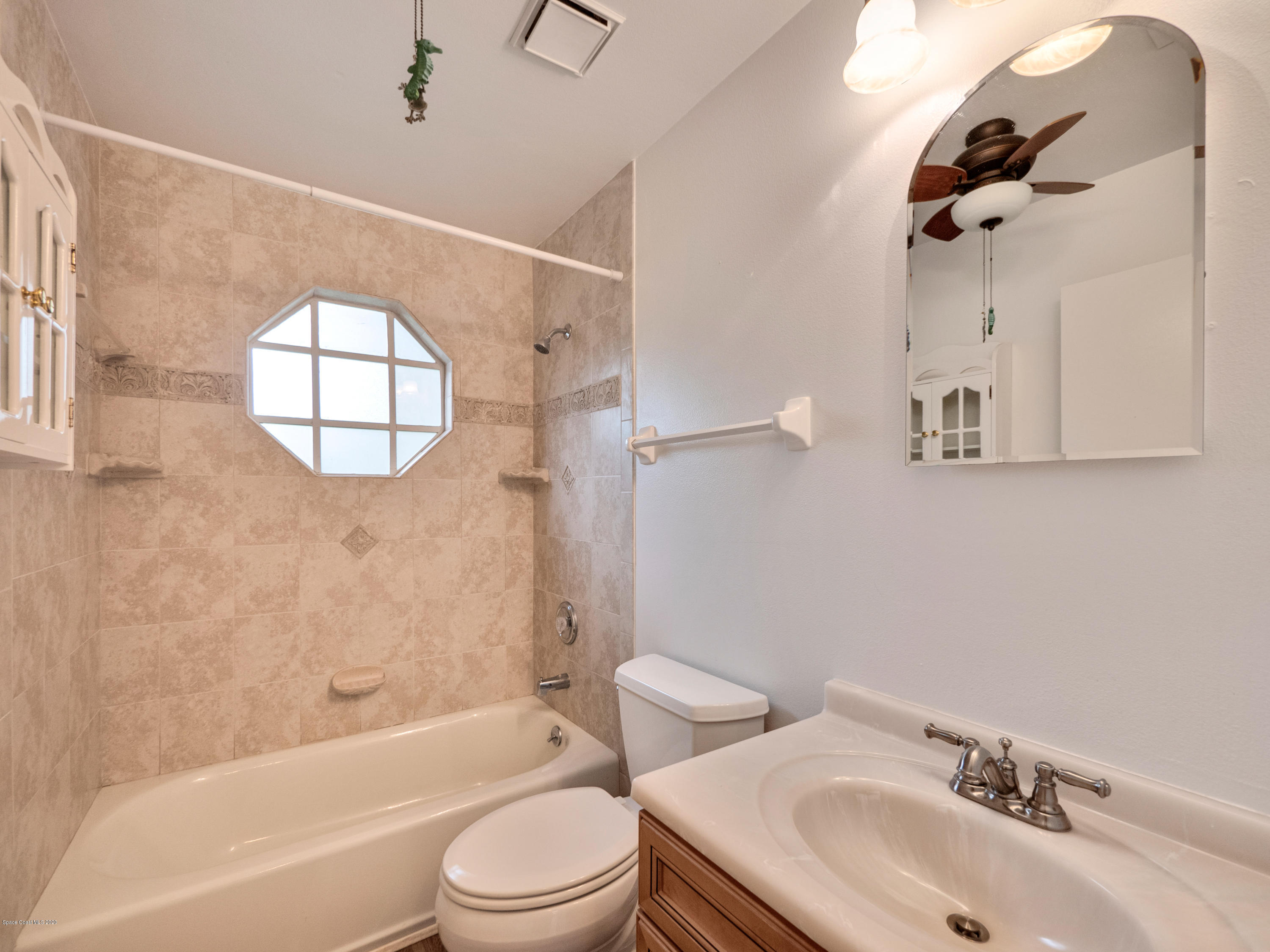 421 Raleigh Road Southeast Palm Bay, FL 32909 - Photo 19 of 25 P1430090