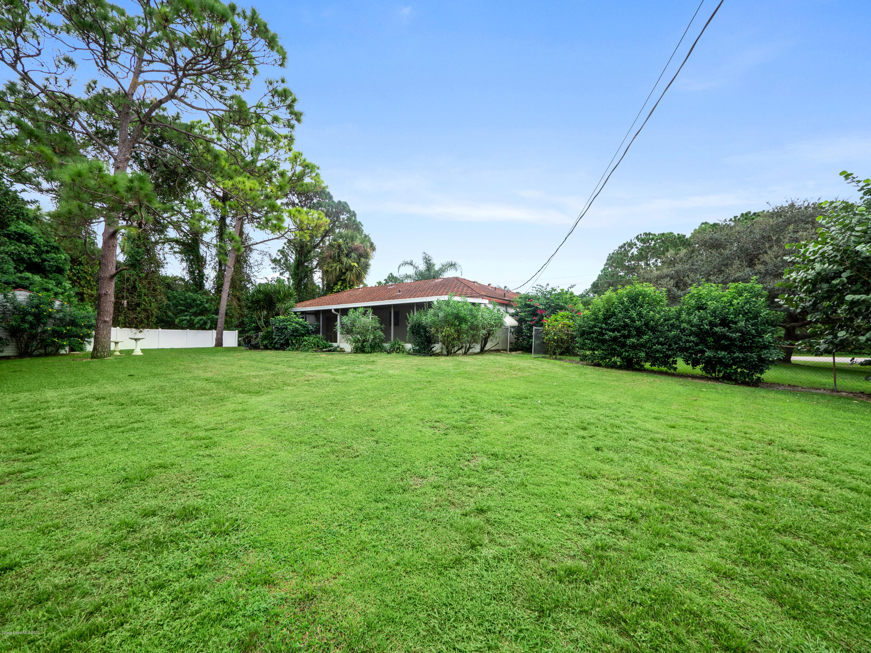 421 Raleigh Road Southeast Palm Bay, FL 32909 - Photo 22 of 25 P1430107