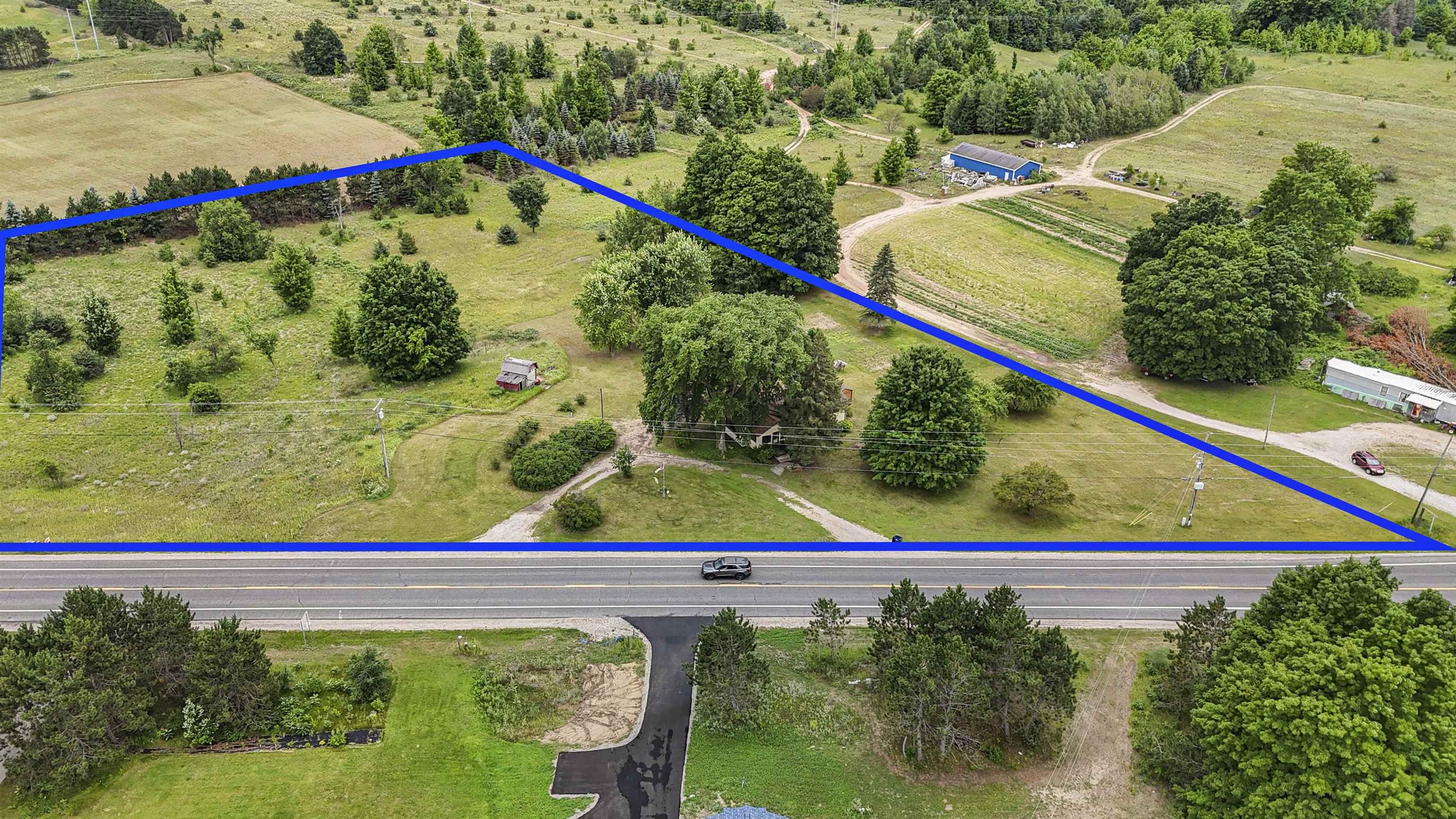 1280 South Garfield Road Traverse City, MI 49696 - Photo 45 of 51 1936618-a712a3c5-2d00-43fb-8d83-f0d35dc7150c.JPG
