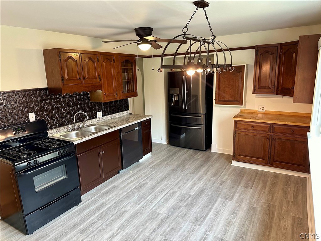625 Roosevelt Avenue Rome, NY 13440 - Photo 5 of 29