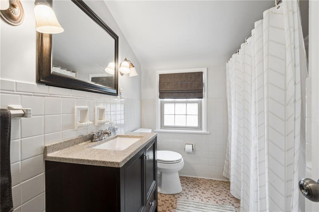 223 Ridgeview Drive Venetia, PA 15367 - Photo 25 of 42