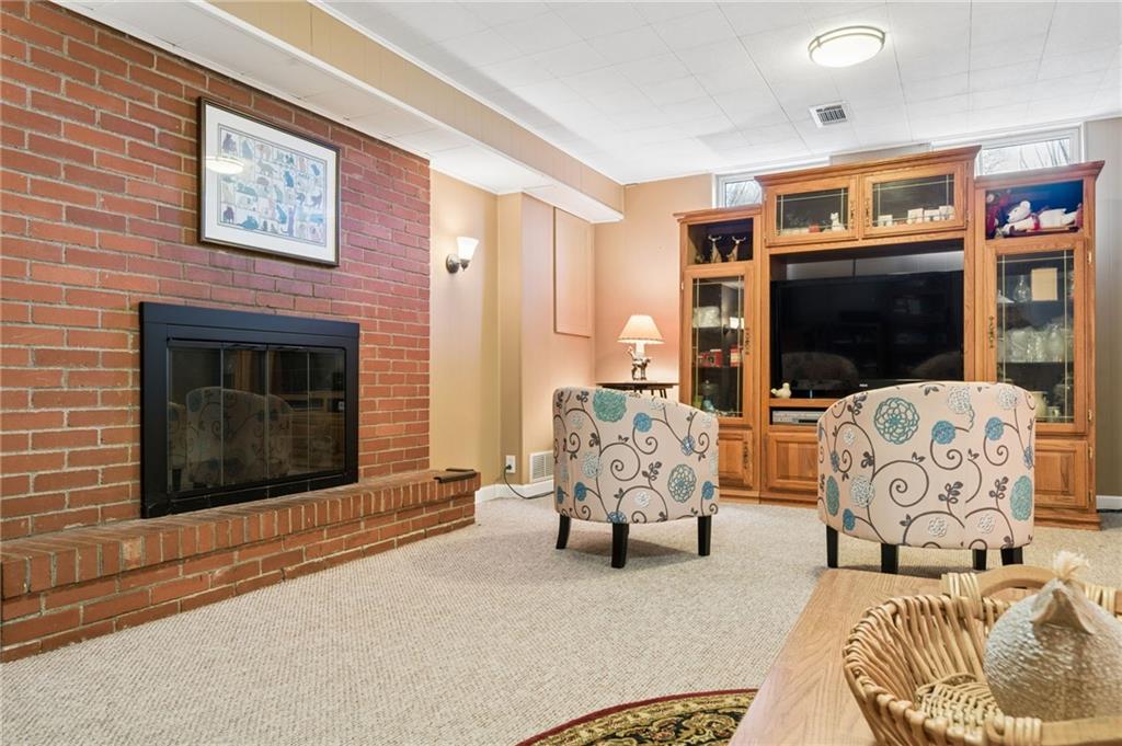 223 Ridgeview Drive Venetia, PA 15367 - Photo 29 of 42