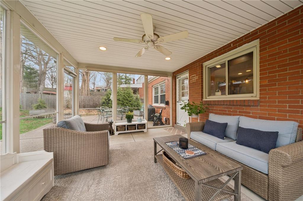 223 Ridgeview Drive Venetia, PA 15367 - Photo 33 of 42