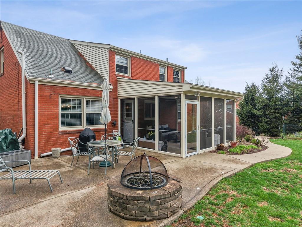 223 Ridgeview Drive Venetia, PA 15367 - Photo 36 of 42