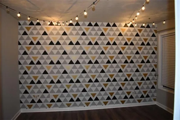 a view of a bunch of a sink