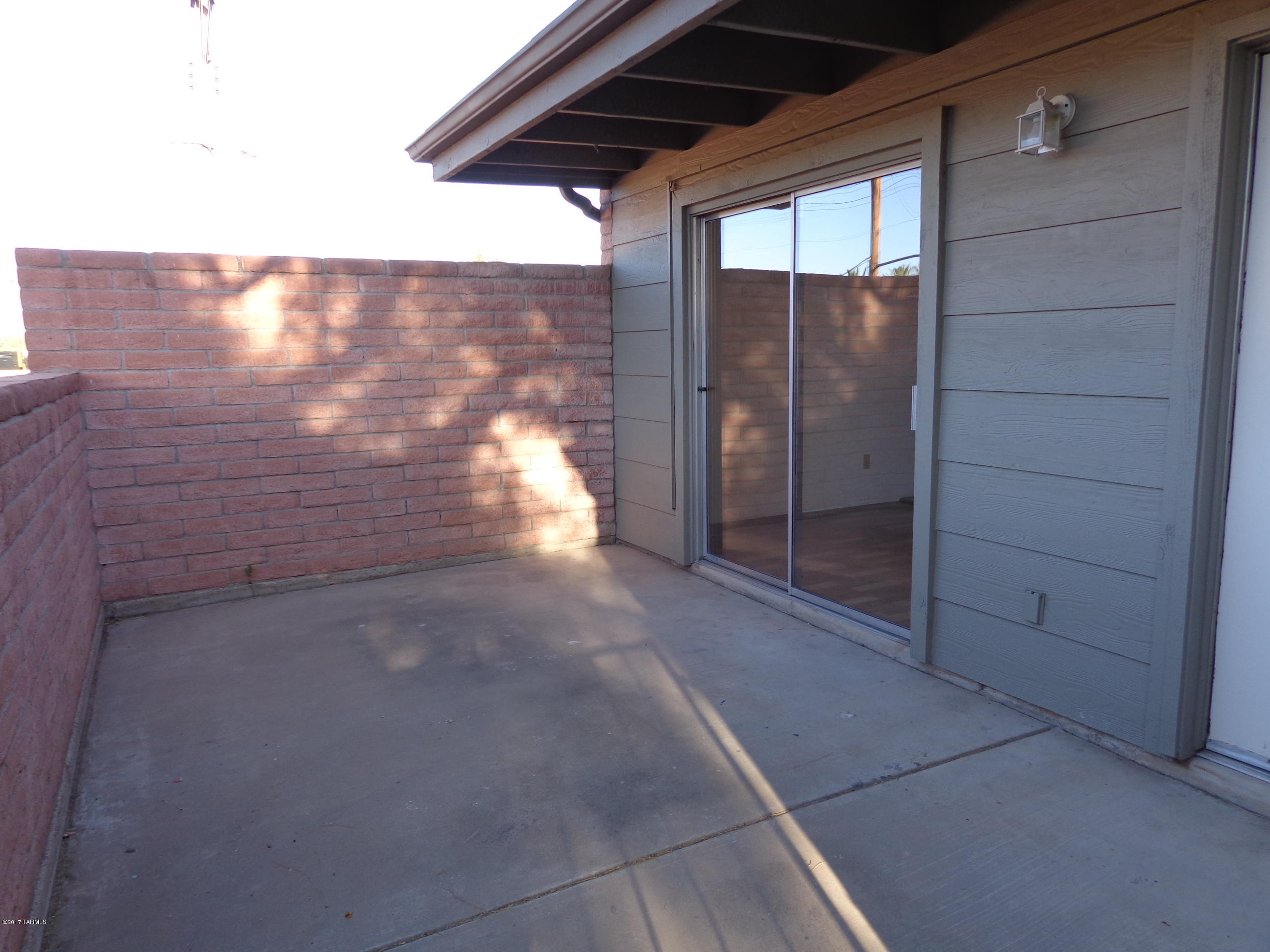 4325 East Allison Road Tucson, AZ 85712 - Photo 11 of 16