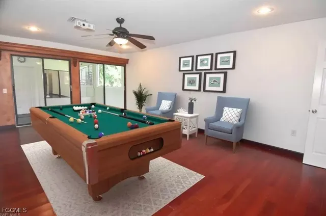 $999,999 | 6343 Mark Lane, Fort Myers, FL 33966