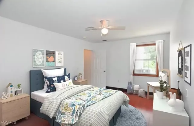 $999,999 | 6343 Mark Lane, Fort Myers, FL 33966