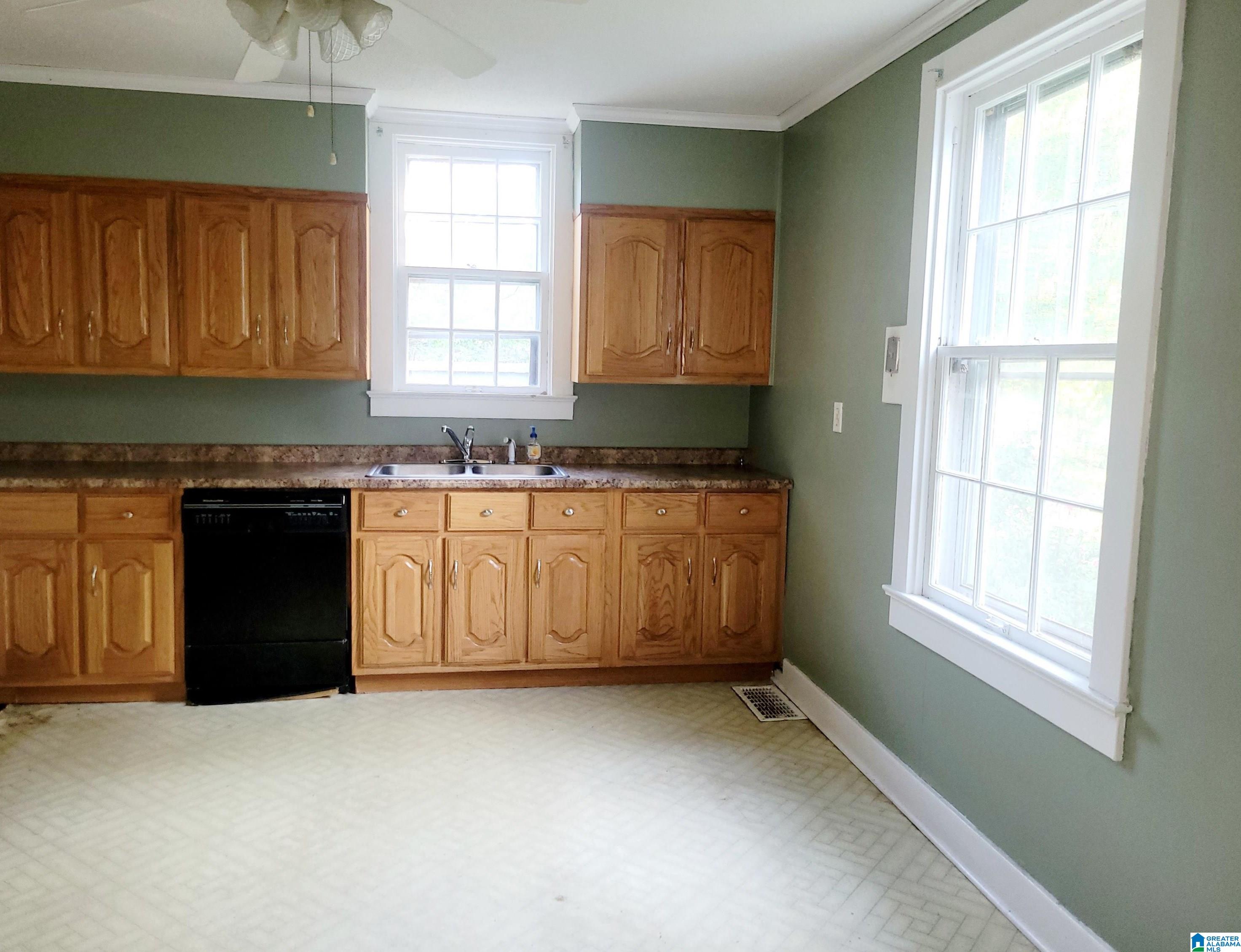8367 Highway 75 Pinson, AL 35126 - Photo 3 of 8