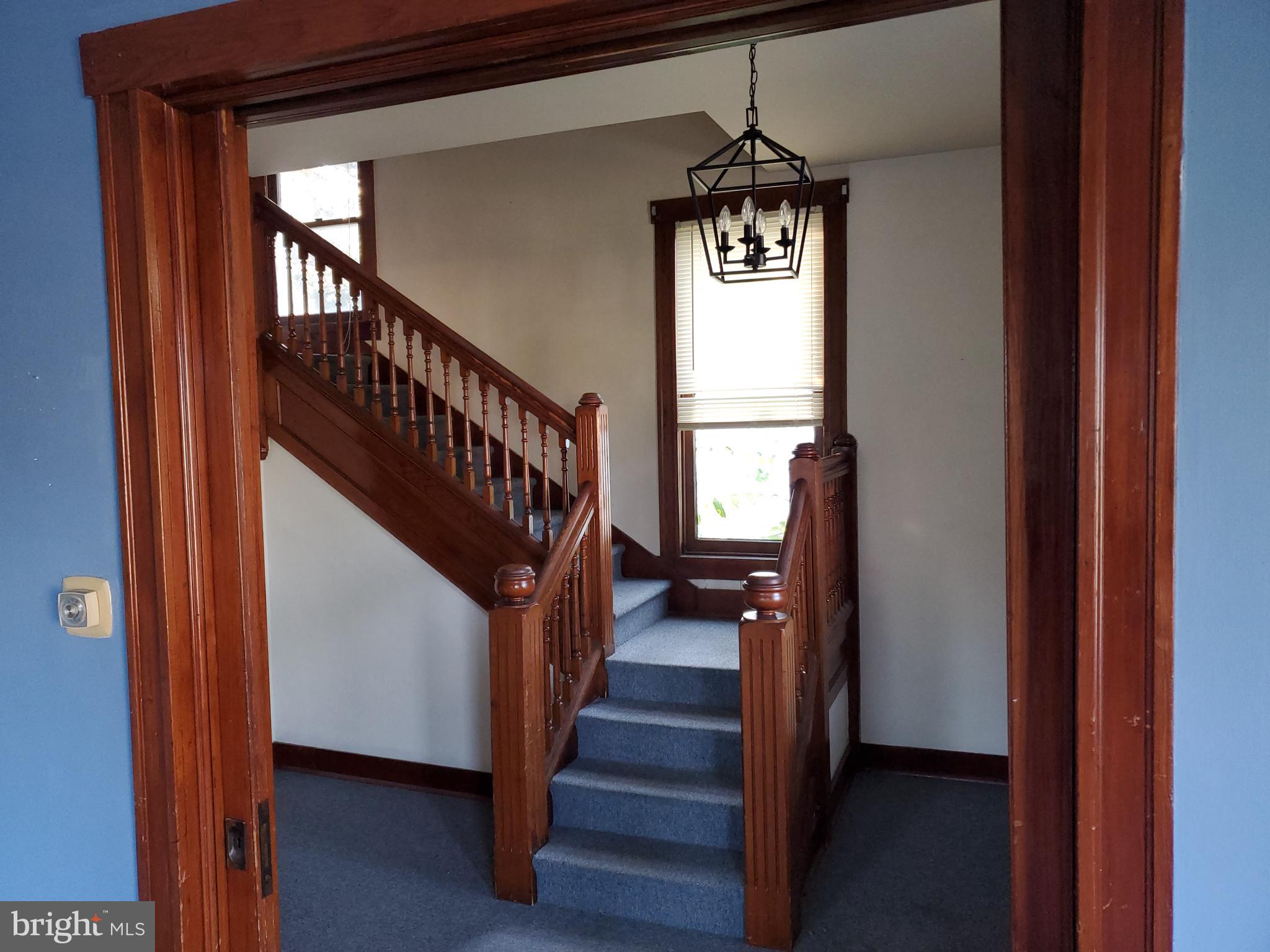 33 East Main Street Middletown, MD 21769 - Photo 12 of 26 House Foyer