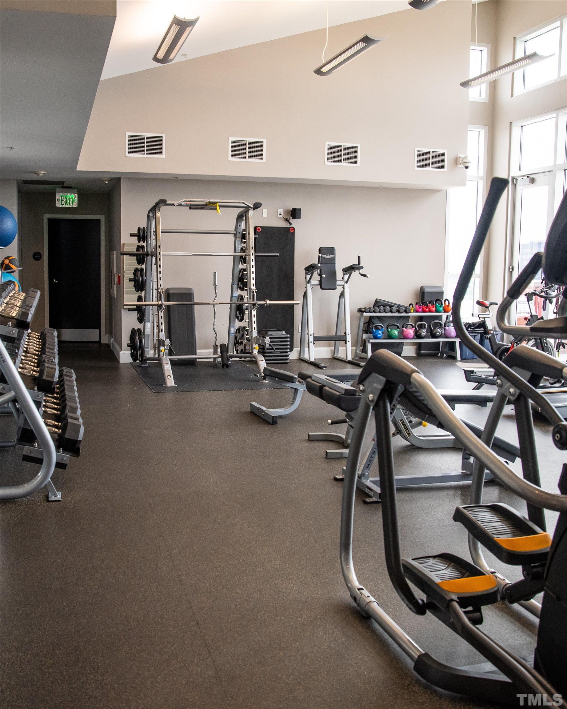 400 West North Street, Unit 820 Raleigh, NC 27603 - Photo 18 of 20