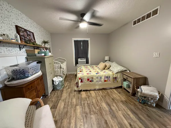 $264,900 | 1591 VFW Road, Mitchell, IN 47446
