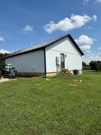 $264,900 | 1591 VFW Road, Mitchell, IN 47446
