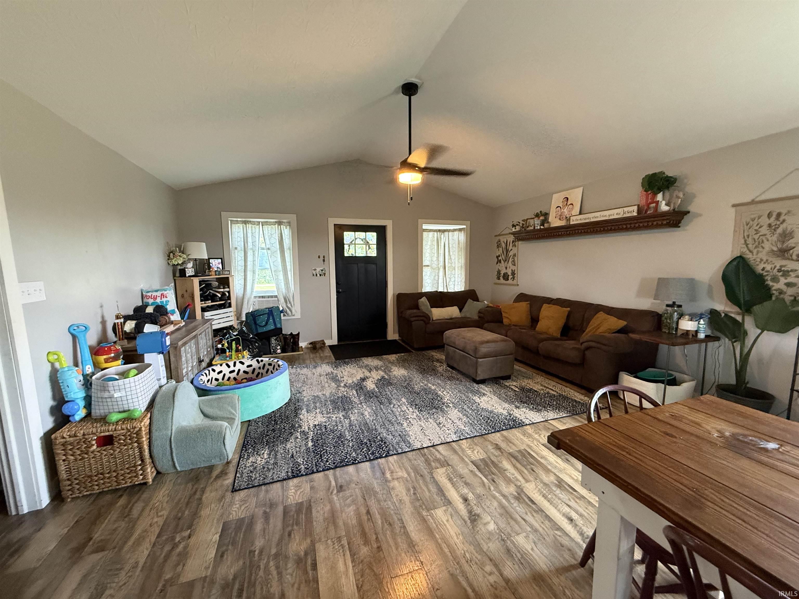 1591 VFW Road Mitchell, IN 47446 - Photo 7 of 24