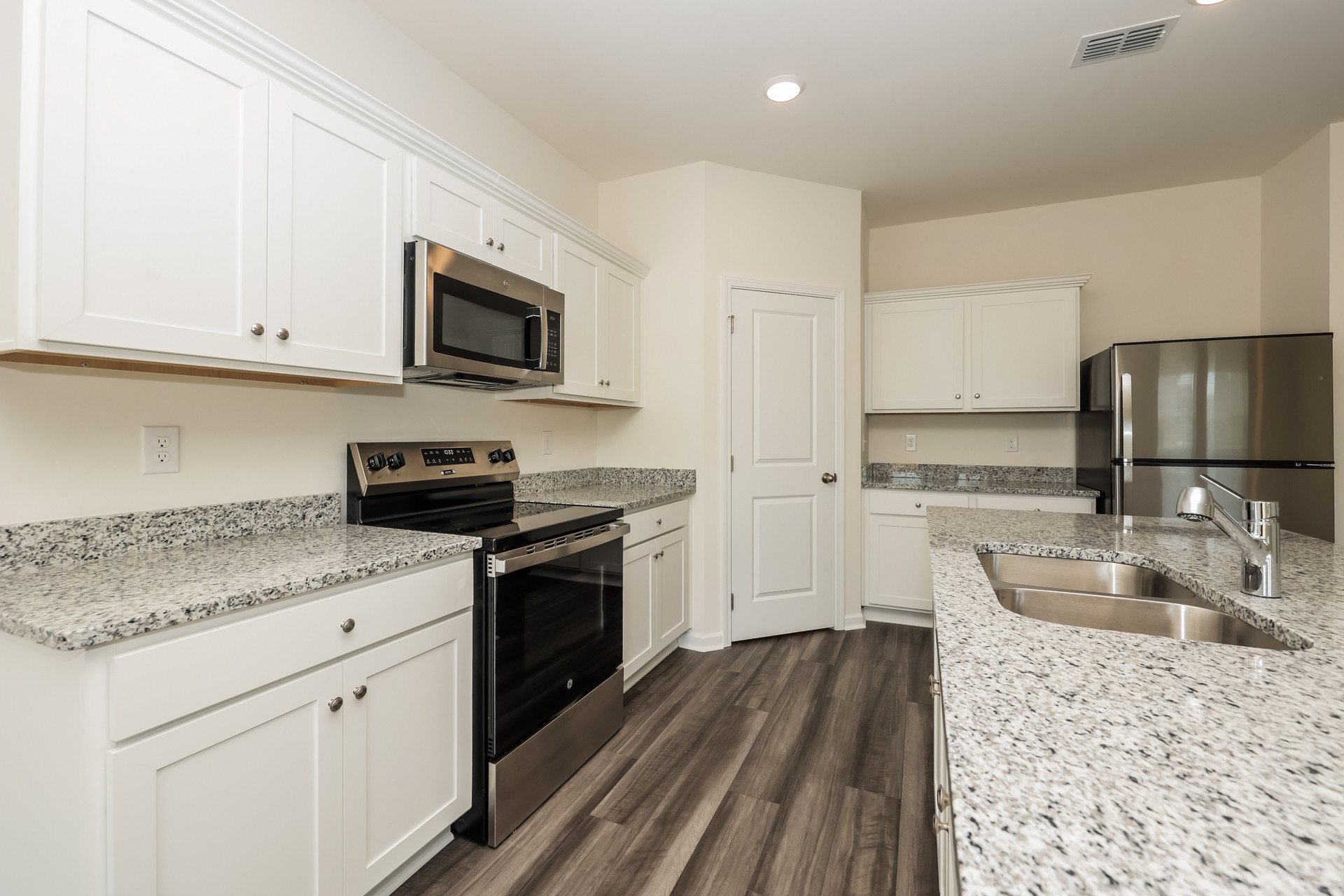 3559 Fellowship Road Columbia, TN 38401 - Photo 5 of 16