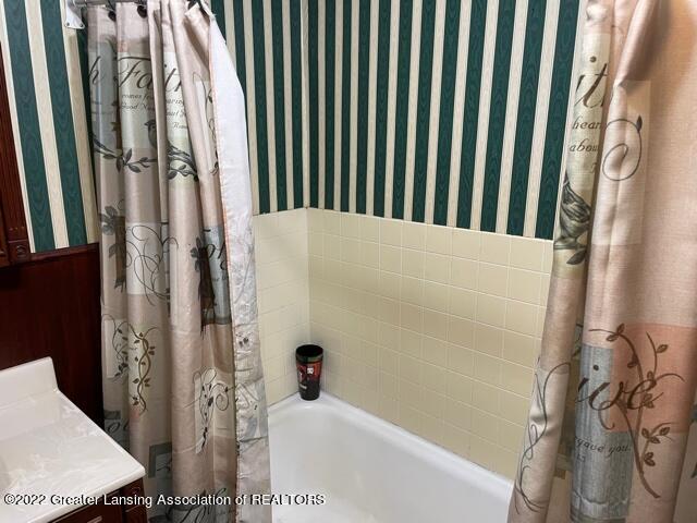 1311 West Kinley Road St. Johns, MI 48879 - Photo 8 of 17 IMG_9595