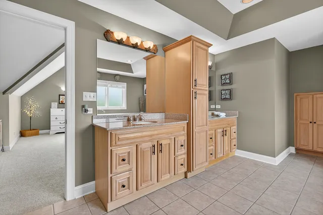 $725,000 | 4210 Jacqueline Lane, Crystal Lake, IL 60014