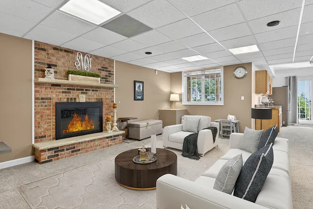 $725,000 | 4210 Jacqueline Lane, Crystal Lake, IL 60014