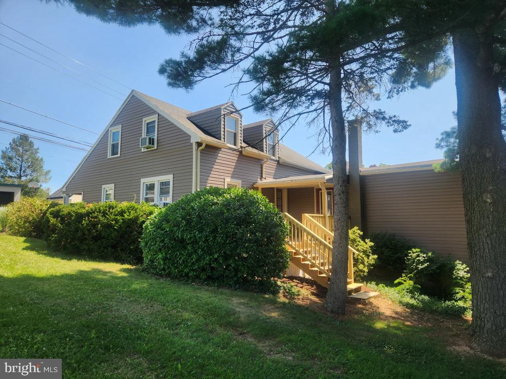 1173 Newport Road Manheim, PA 17545 - Photo 8 of 44 Gallery Image 8