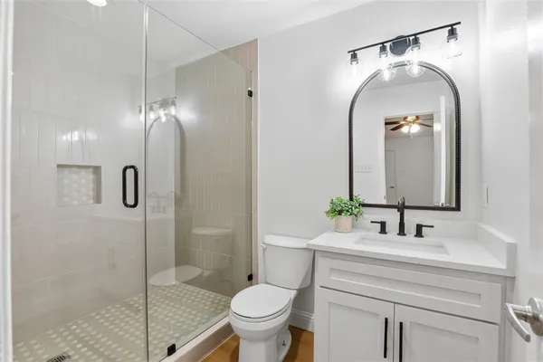 $2,800 | 300 Hidden Valley Drive, Aledo, TX 76008