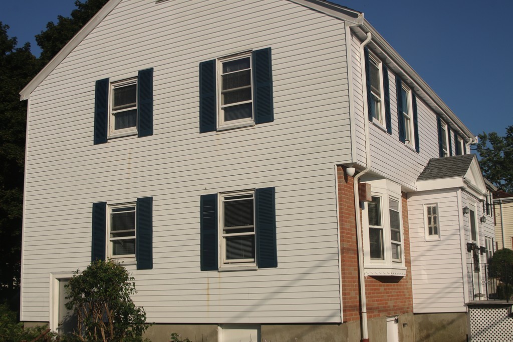 112 Chittick Road Boston, MA 02136 - Photo 4 of 10 Gallery Image 4