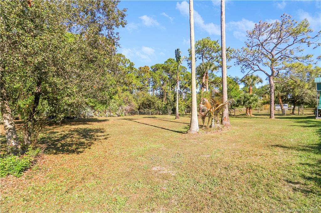 10941 Southwest Hawkview Circle Stuart, FL 34997 - Photo 33 of 36