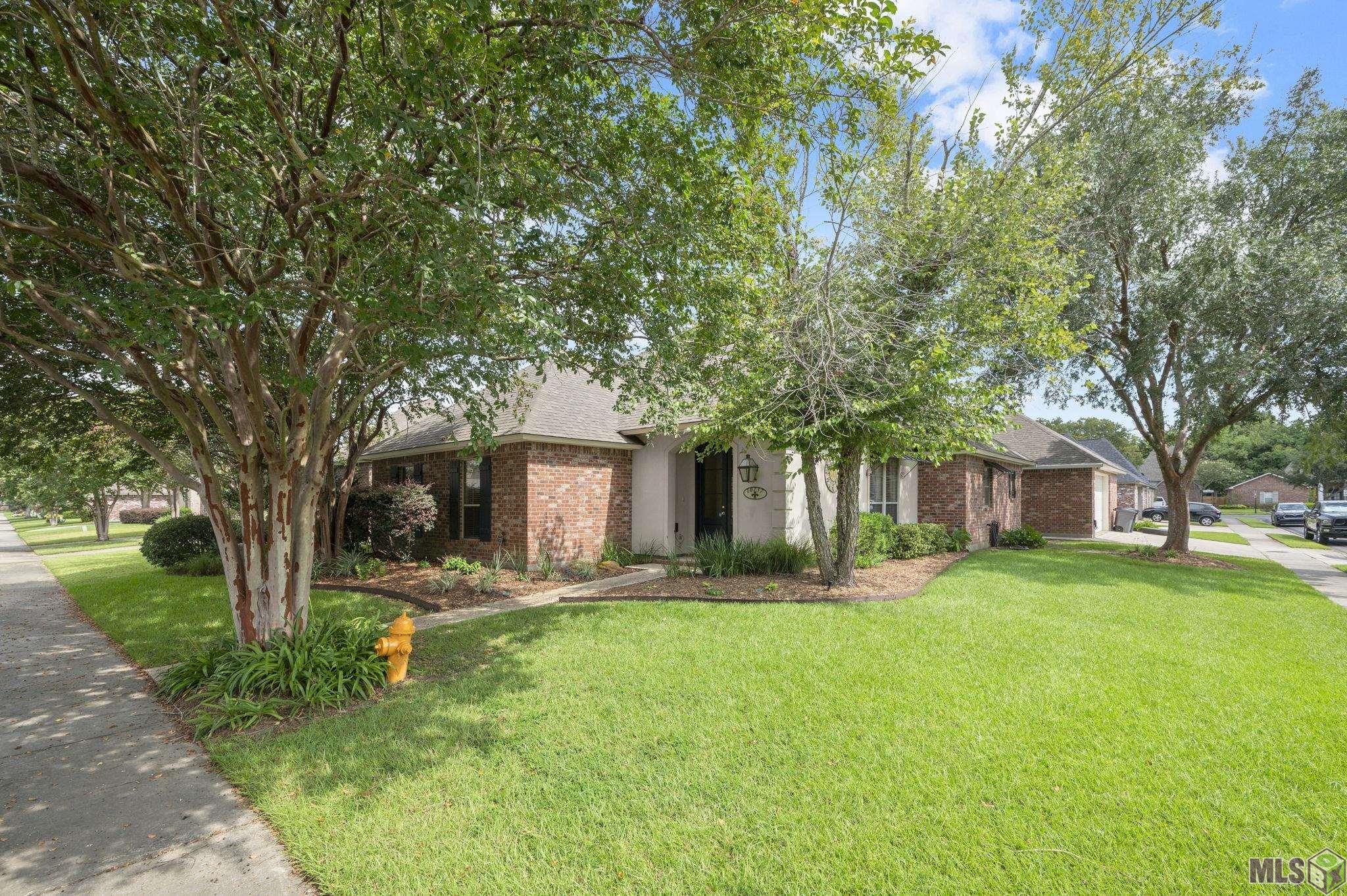 10757 Oakley Trace Drive Baton Rouge, LA 70809 - Photo 2 of 30