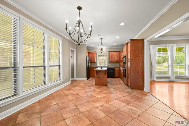 $394,000 | 10757 Oakley Trace Drive, Baton Rouge, LA 70809