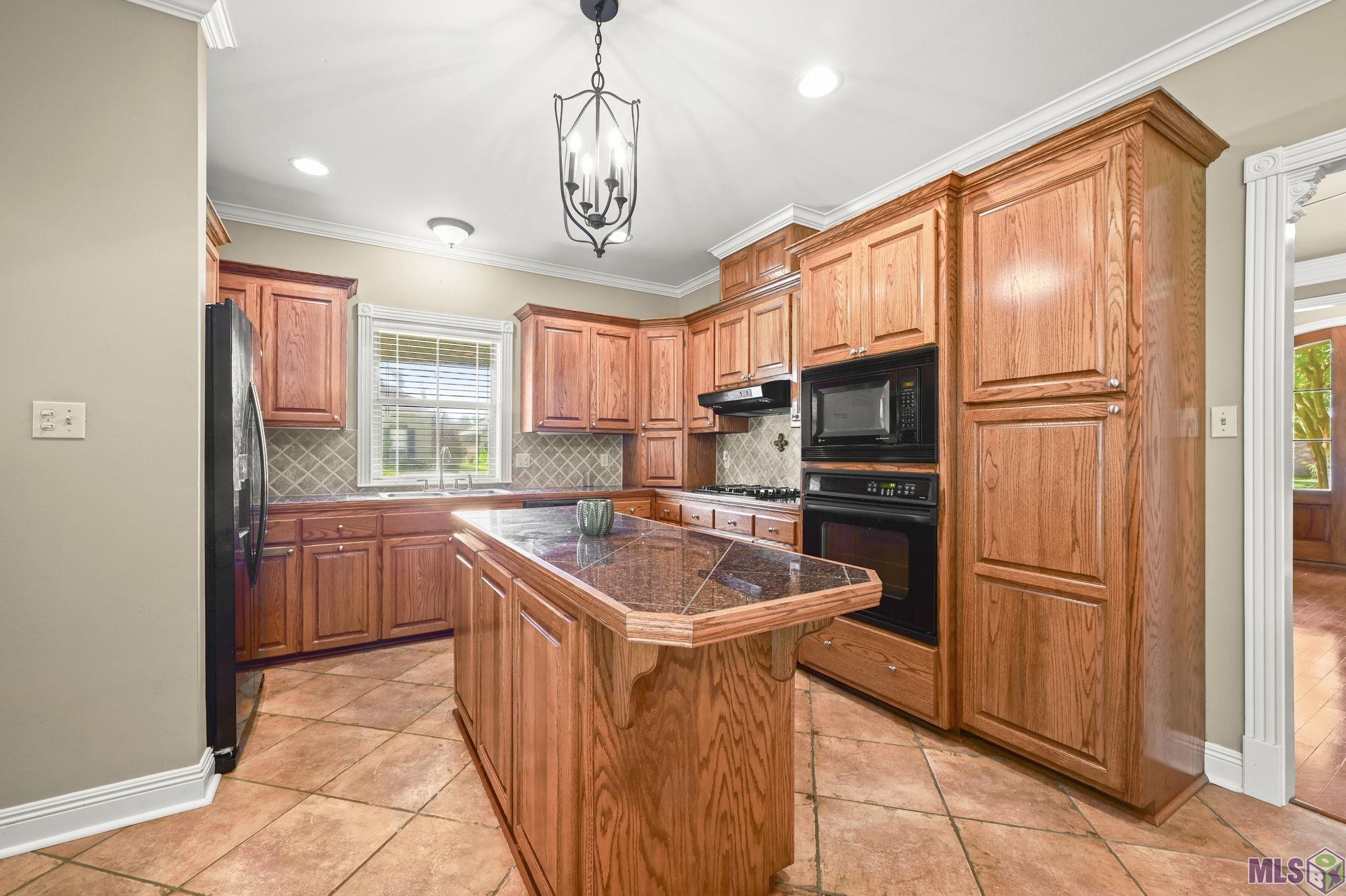 10757 Oakley Trace Drive Baton Rouge, LA 70809 - Photo 10 of 30