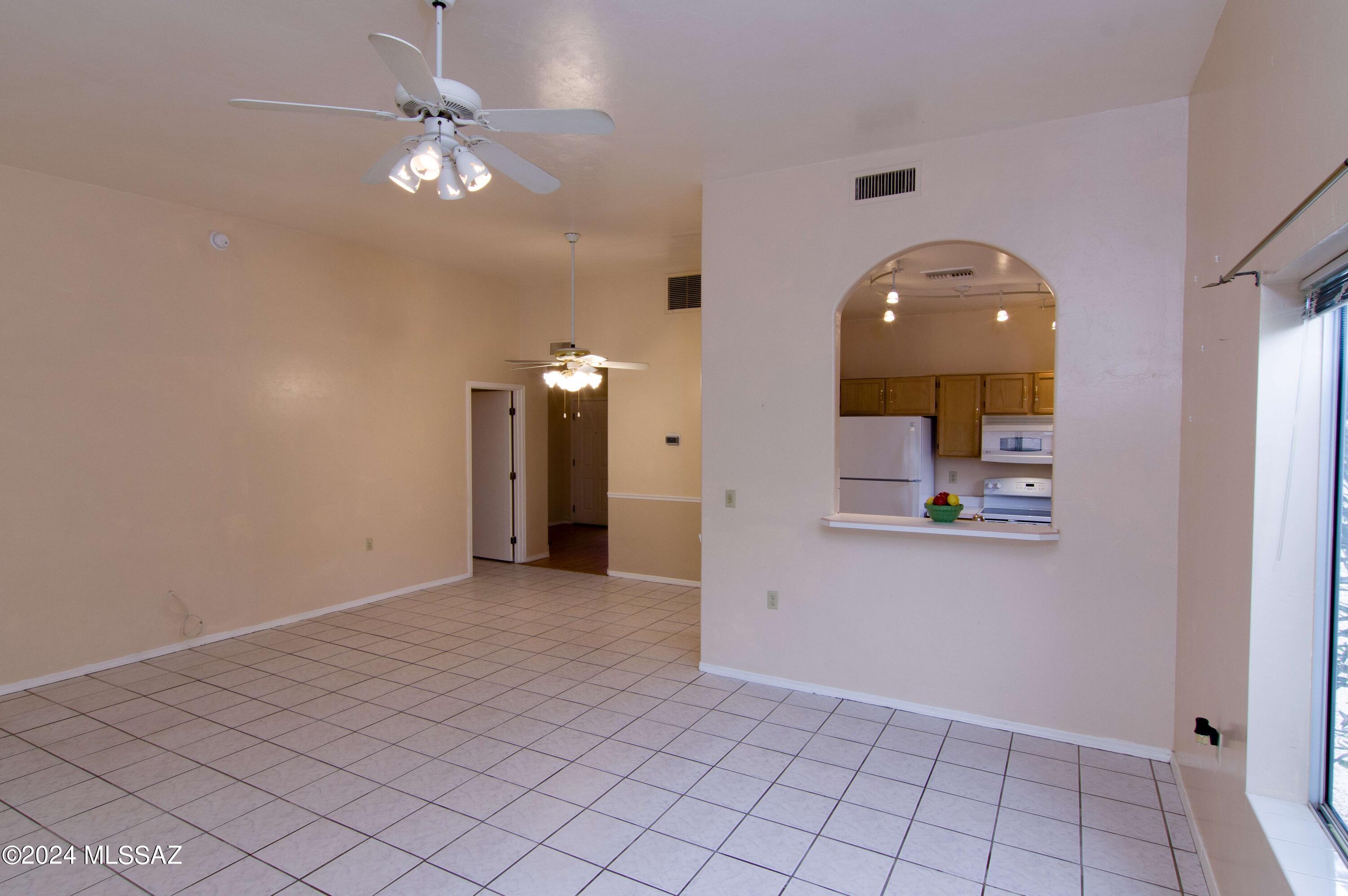 1732 North Rio Mayo Green Valley, AZ 85614 - Photo 5 of 15 Gallery Image 5