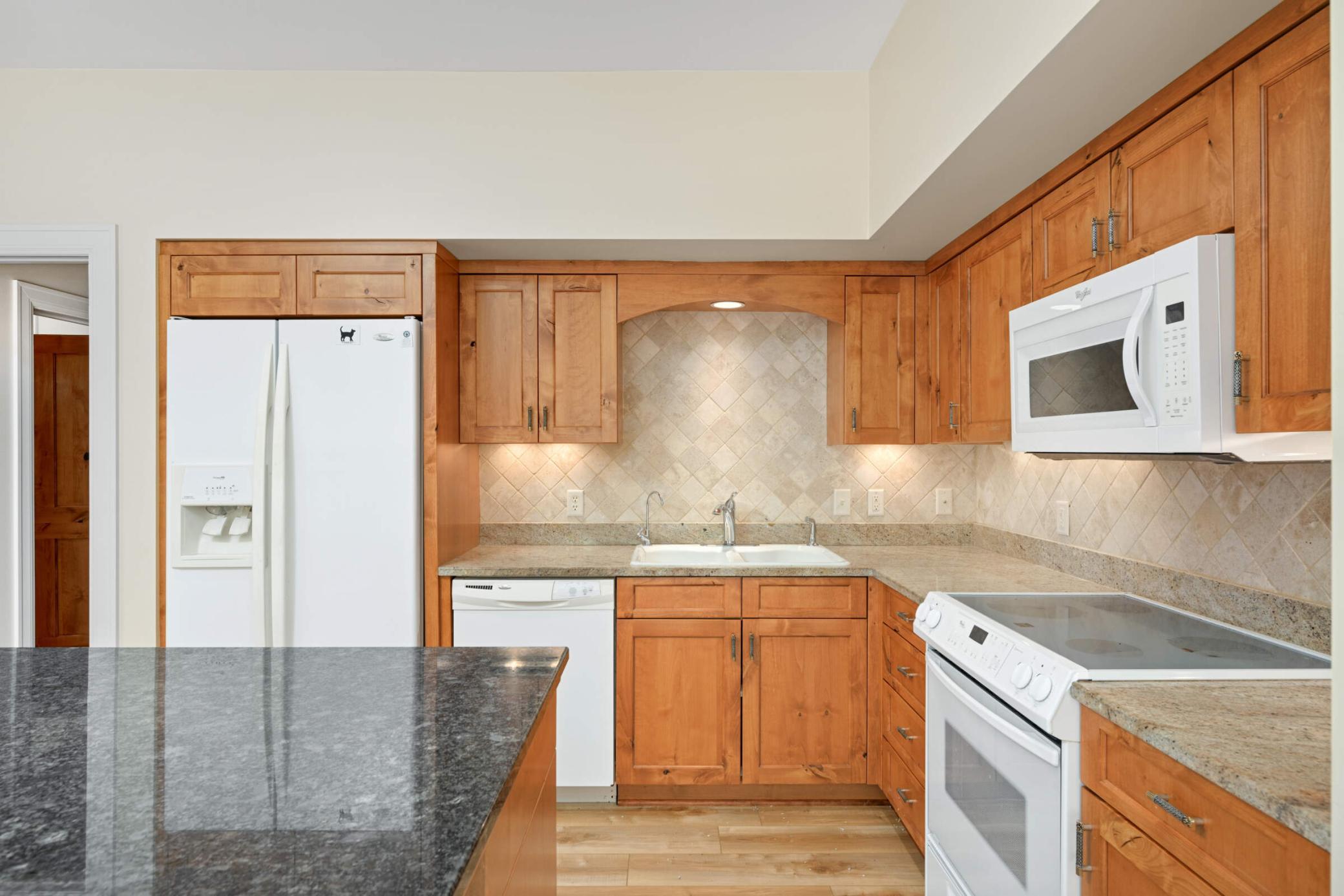 621 Ferndale Road West Wayzata, MN 55391 - Photo 65 of 95 Gallery Image 65