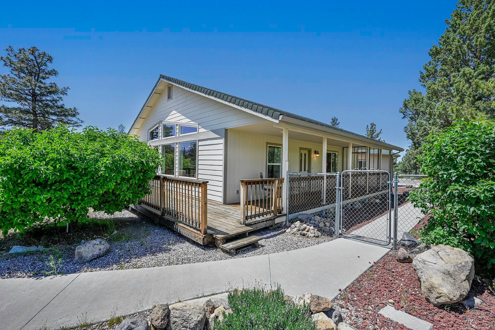 16404 Rockwood Road Weed, CA 96094 - Photo 25 of 50 Gallery Image 25