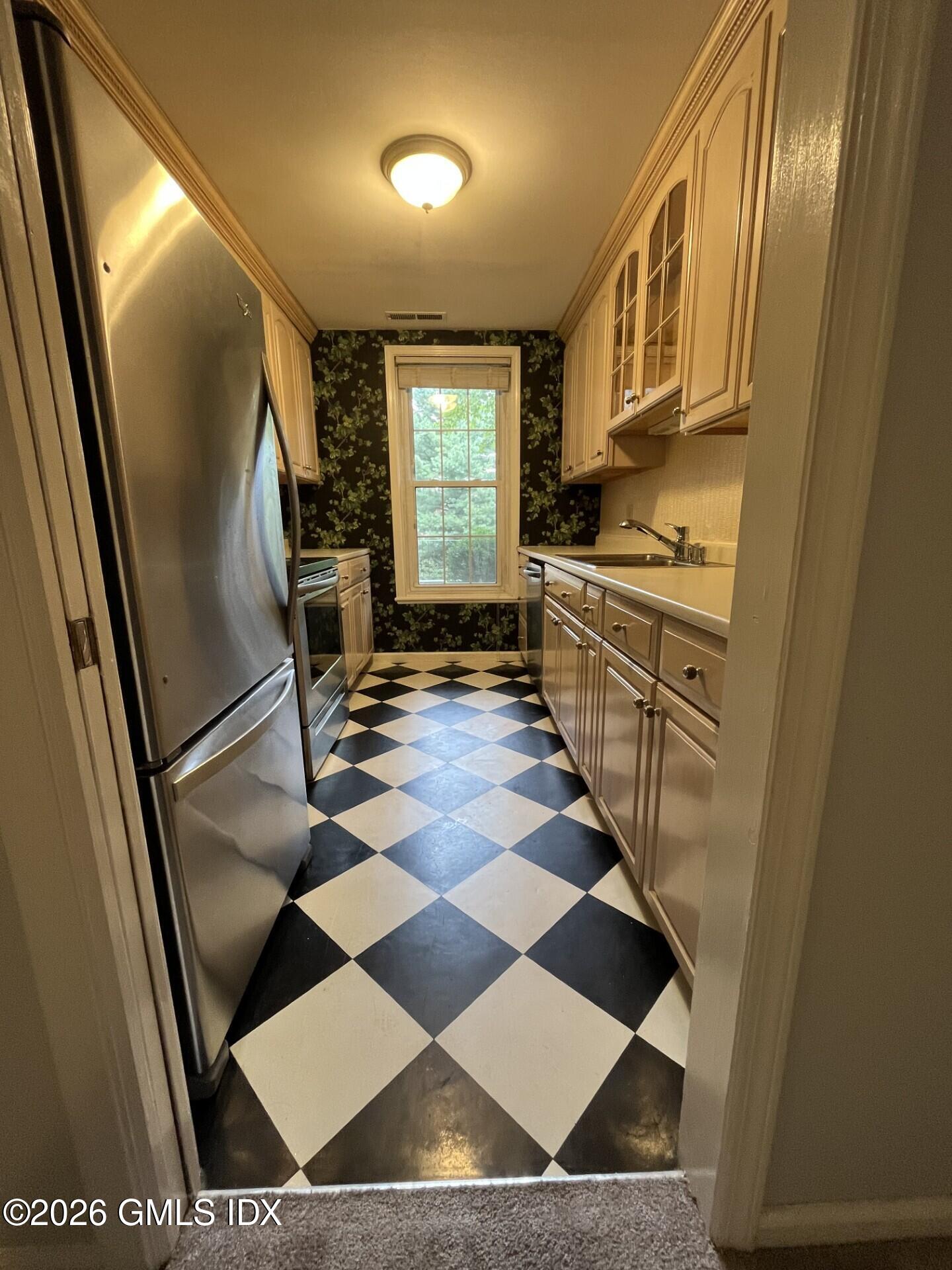140 Field Point Road, Unit 10 Greenwich, CT 06830 - Photo 9 of 20 20240320154343971480000000-o