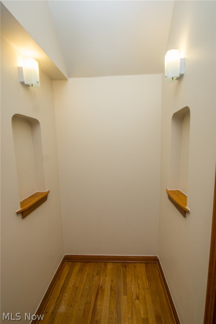 17916 Nottingham Road Cleveland, OH 44119 - Photo 10 of 32 Gallery Image 10
