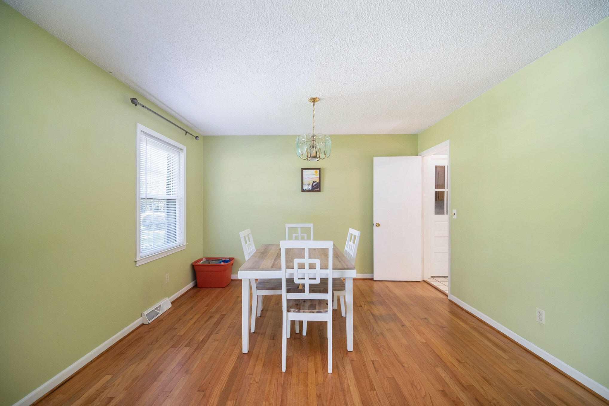 761 Waterloo Street Charleston, SC 29412 - Photo 5 of 23 DSCF7248