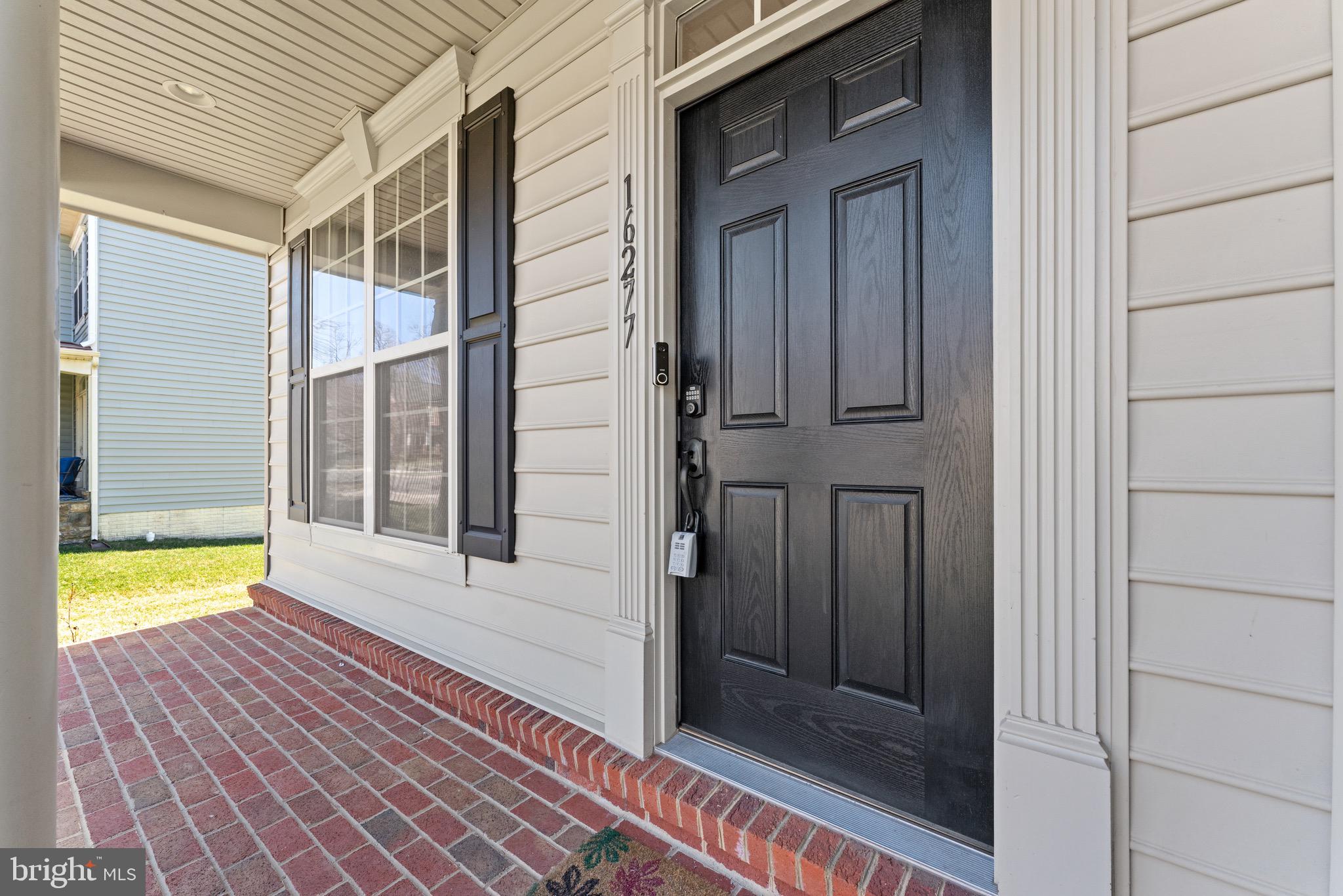 16277 Jetty Loop Woodbridge, VA 22191 - Photo 3 of 92