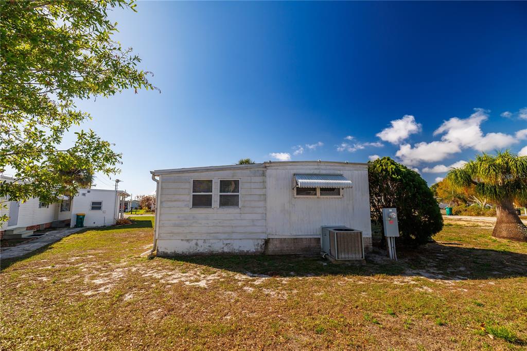 412 Osprey Drive Sebastian, FL 32976 - Photo 5 of 35 a view of a house with a yard